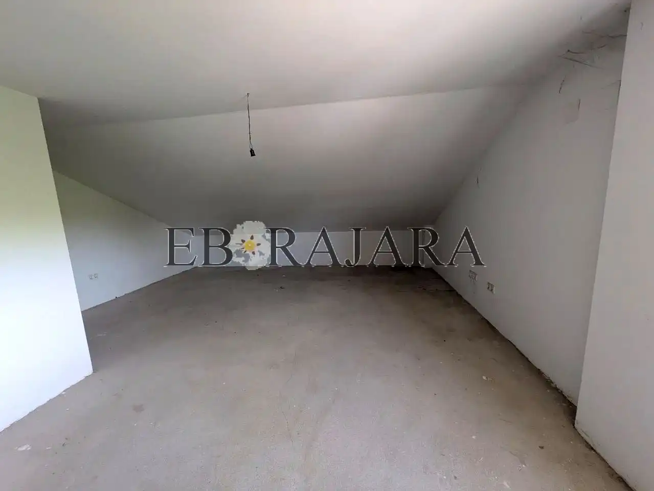 Casa adosada en venda en Talavera de la Reina amb Jardí privat, Parquet i Terrassa