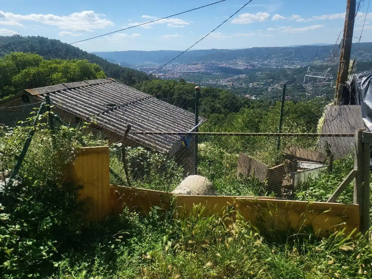 Casa o xalet de lloguer en Ourense Capital  amb Calefacció, Jardí privat i Terrassa
