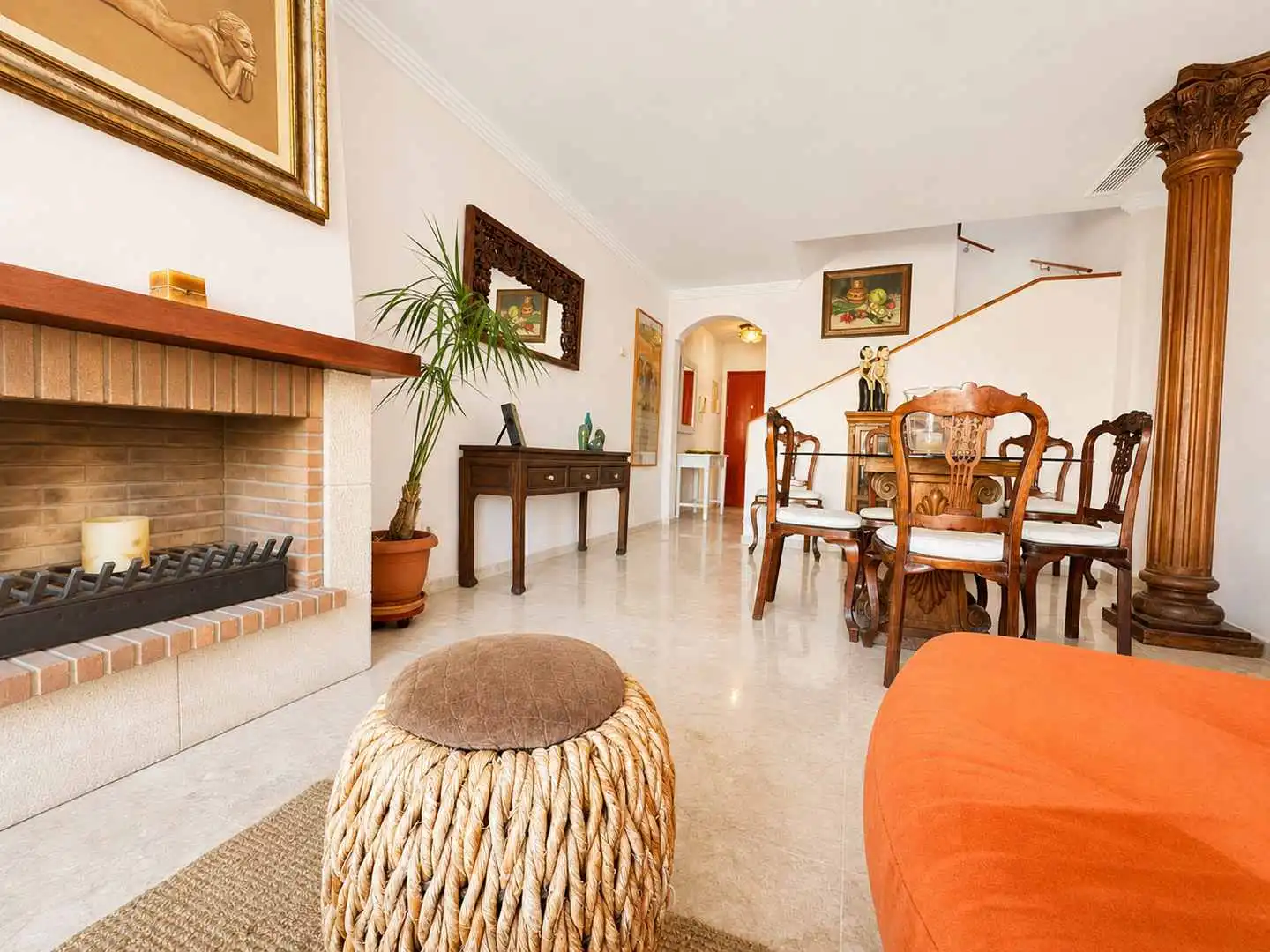 Sala de estar de Dúplex en venta en Manilva con Aire acondicionado, Calefacción y Terraza