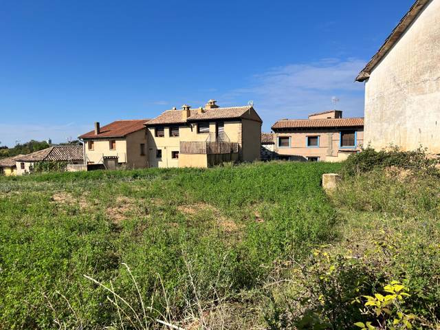 Terreno en Venta en Colungo