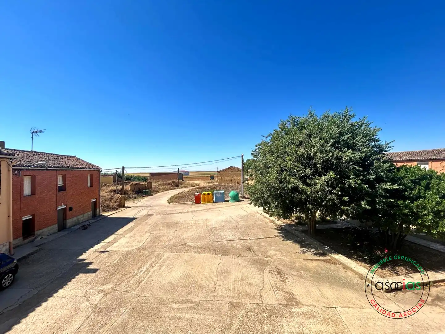 Vista exterior de Casa o chalet en venta en Santervás de Campos con Jardín privado y Amueblado