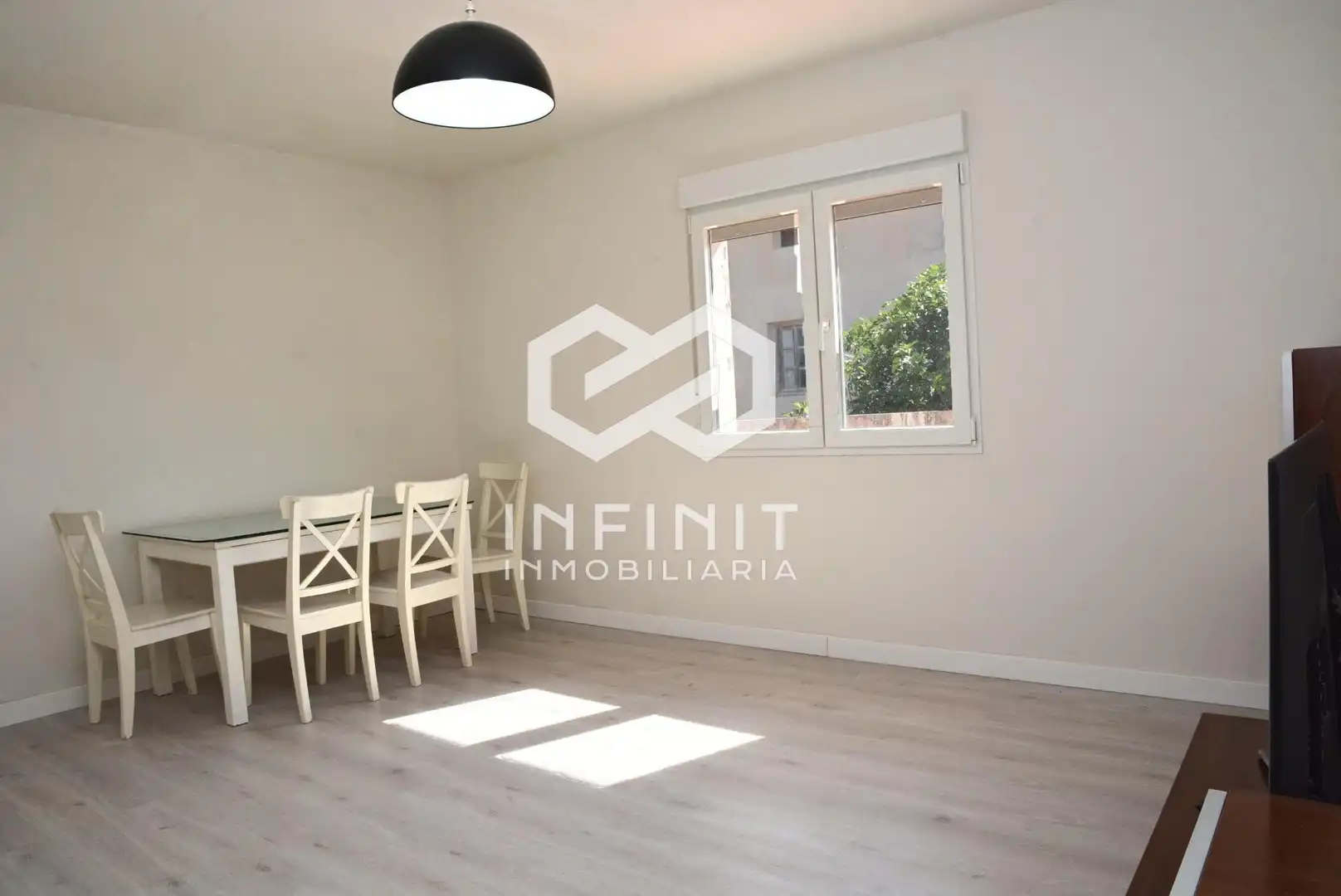 Sala d'estar de Casa o xalet en venda en Mazuecos amb Terrassa i Traster