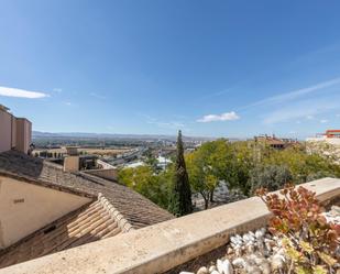 Exterior view of Single-family semi-detached for sale in  Granada Capital  with Air Conditioner, Heating and Terrace