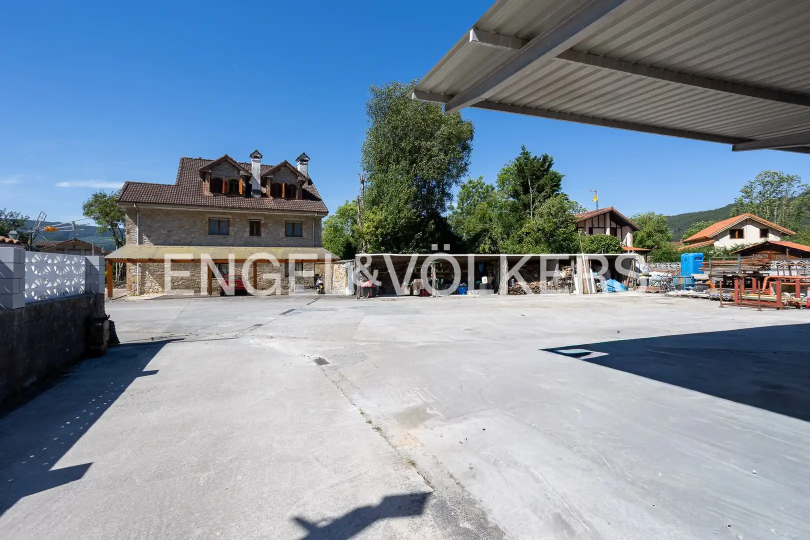 Parking de Casa o chalet en venta en Liendo con Calefacción, Jardín privado y Terraza