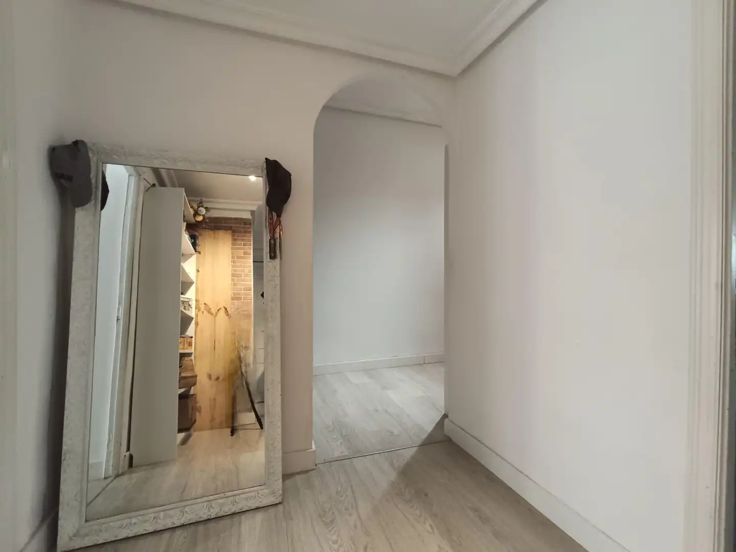 Wohnung zum Verkauf in Córdoba mit Klimaanlage, Terrasse und Balkon