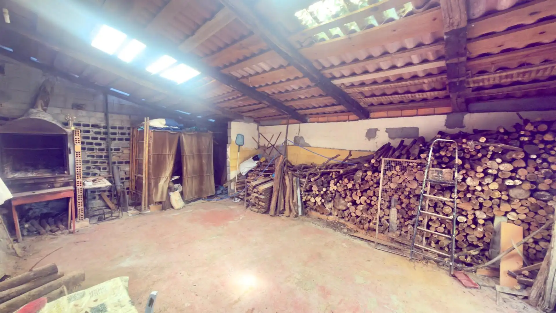 Finca rústica en venda en Castrelo de Miño amb Jardí privat, Terrassa i Moblat