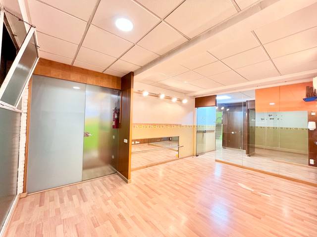 Local comercial en Alquiler en Carrer de Brusi, 39 en Sant Gervasi- Galvany