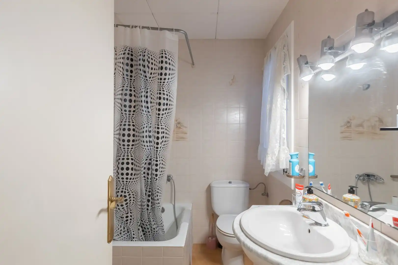 Baño de Piso en venta en Badalona con Terraza