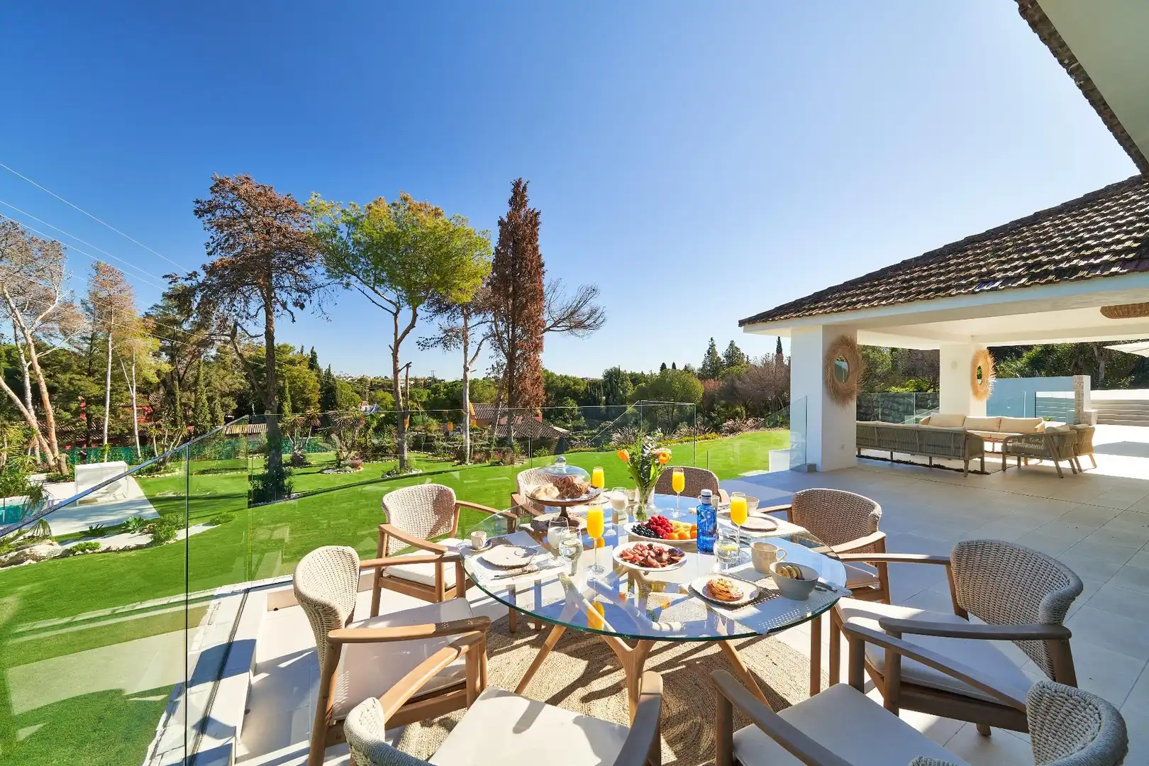 Terraza de Casa o chalet en venta en Marbella con Aire acondicionado, Calefacción y Jardín privado