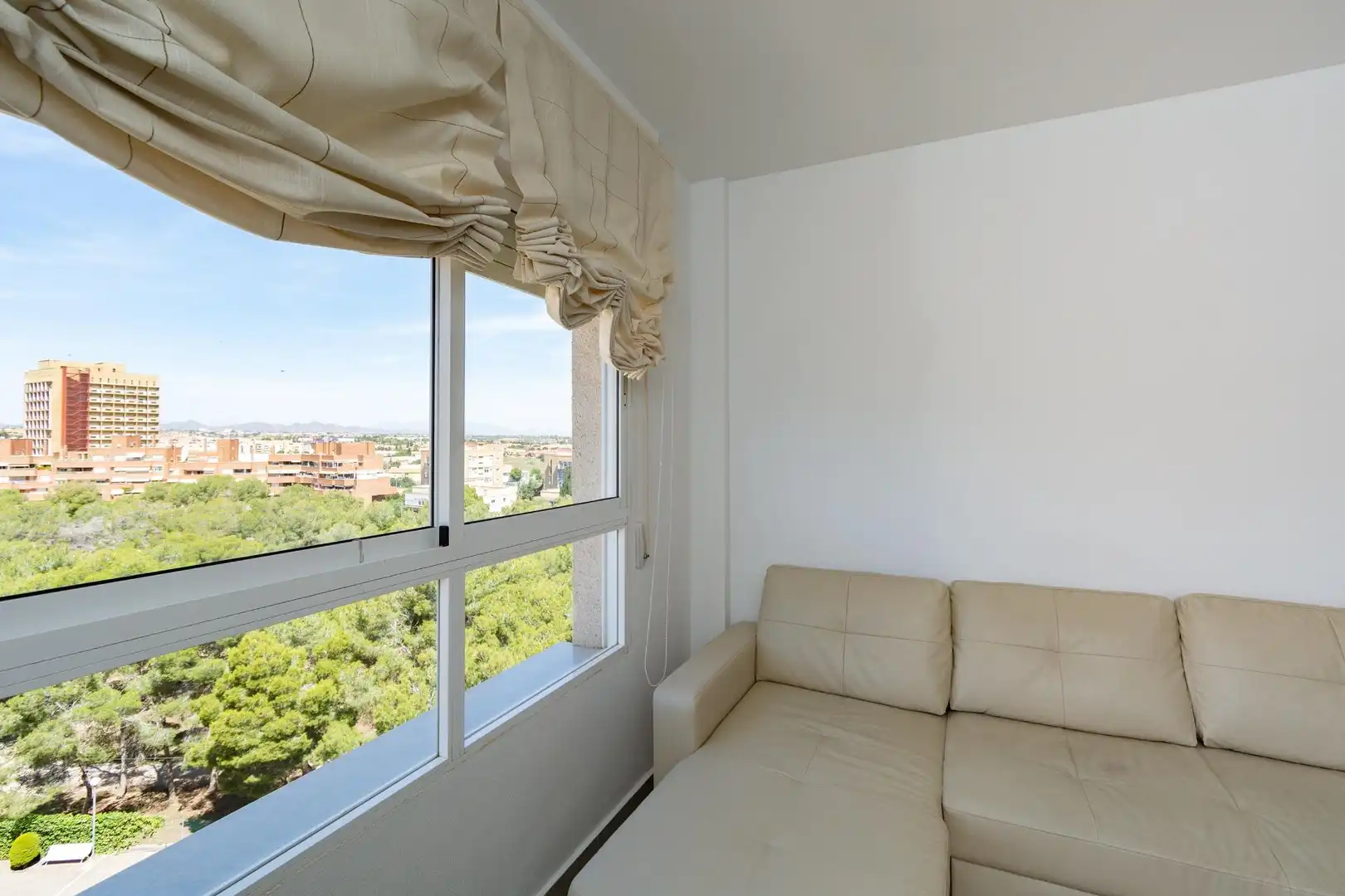 Habitación de Piso en venta en Cartagena con Aire acondicionado, Terraza y Trastero