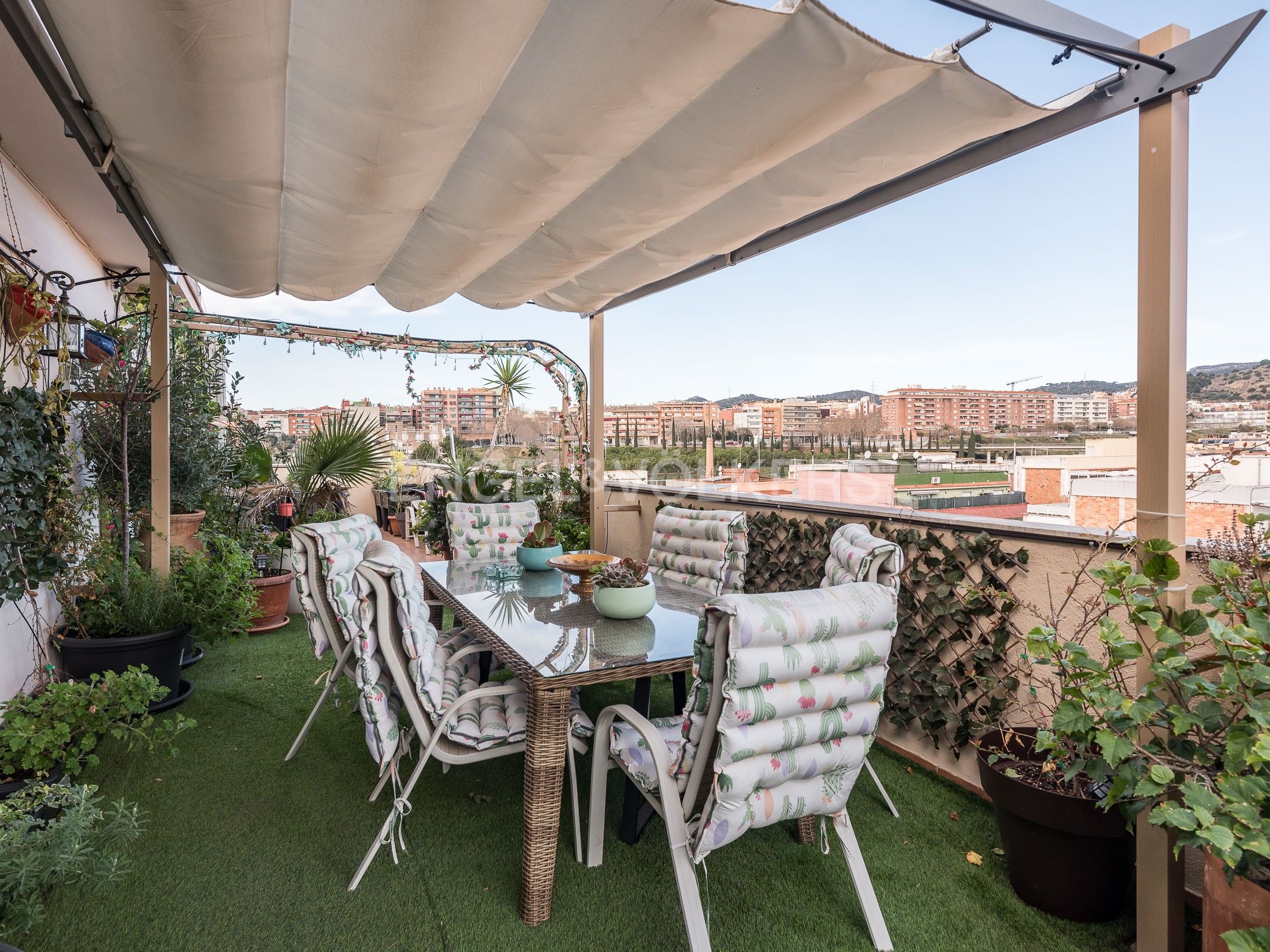 Terrace of Attic for sale in Badalona  with Air Conditioner, Heating and Parquet flooring