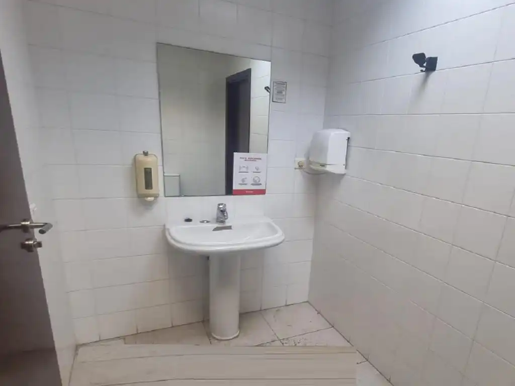 Gewerbefläche zum Verkauf in Calle Cardenal Ilundain 5, imagen 9
