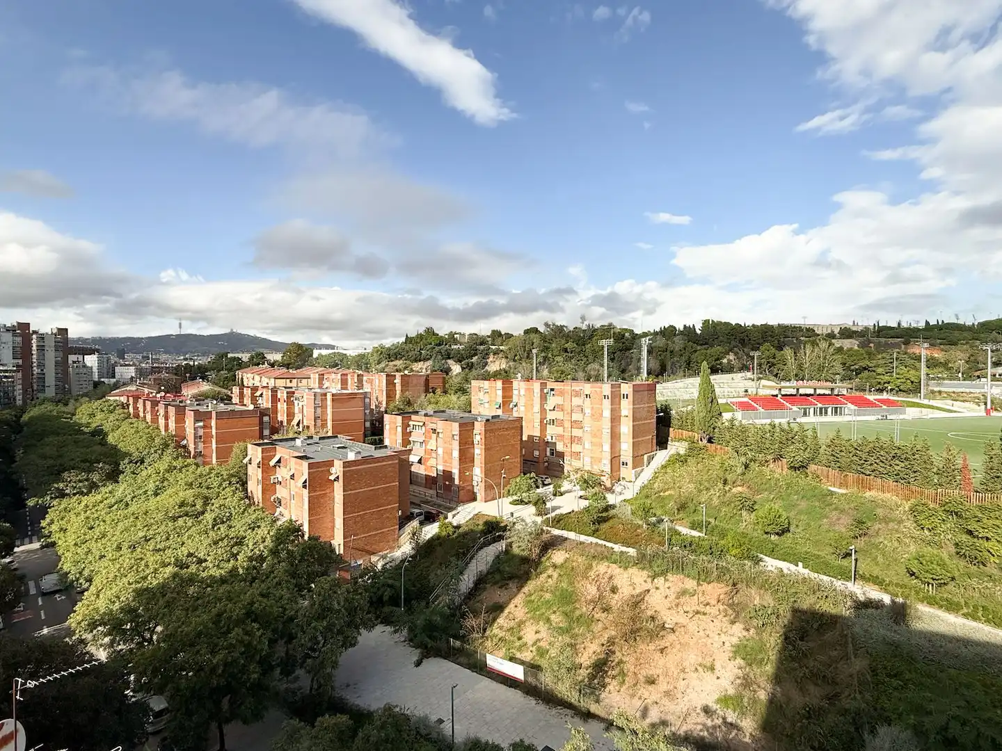 Flat with terrace for sale in Carrer Ferrocarrils Catalans, imagen 2