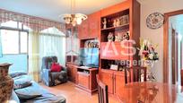 Living room of Flat for sale in Badalona  with Heating and Balcony