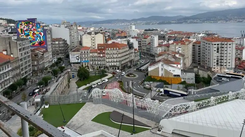 Flat with terrace for sale in Centro Urbano, imagen 4