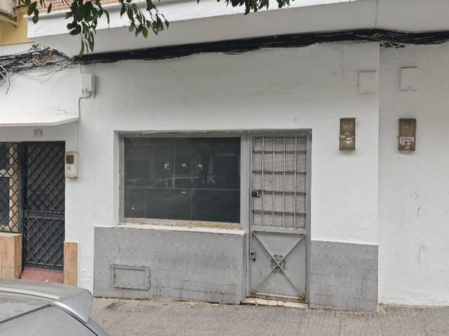 Local comercial en Alquiler en Plaza Nuestra Señora de los Dolores, 4 en Las Colonias