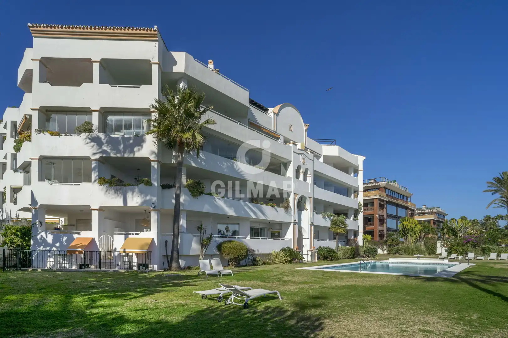 Vista exterior de Apartamento en venta en Marbella con Calefacción, Jardín privado y Trastero