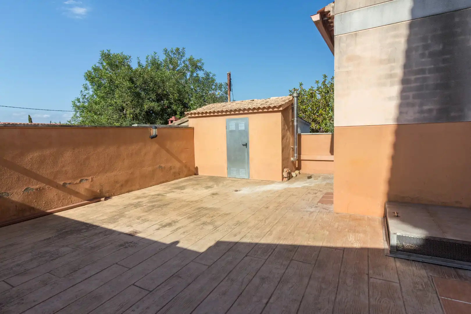 Terrassa de Casa adosada en venda en Mont-roig del Camp amb Aire condicionat, Calefacció i Jardí privat