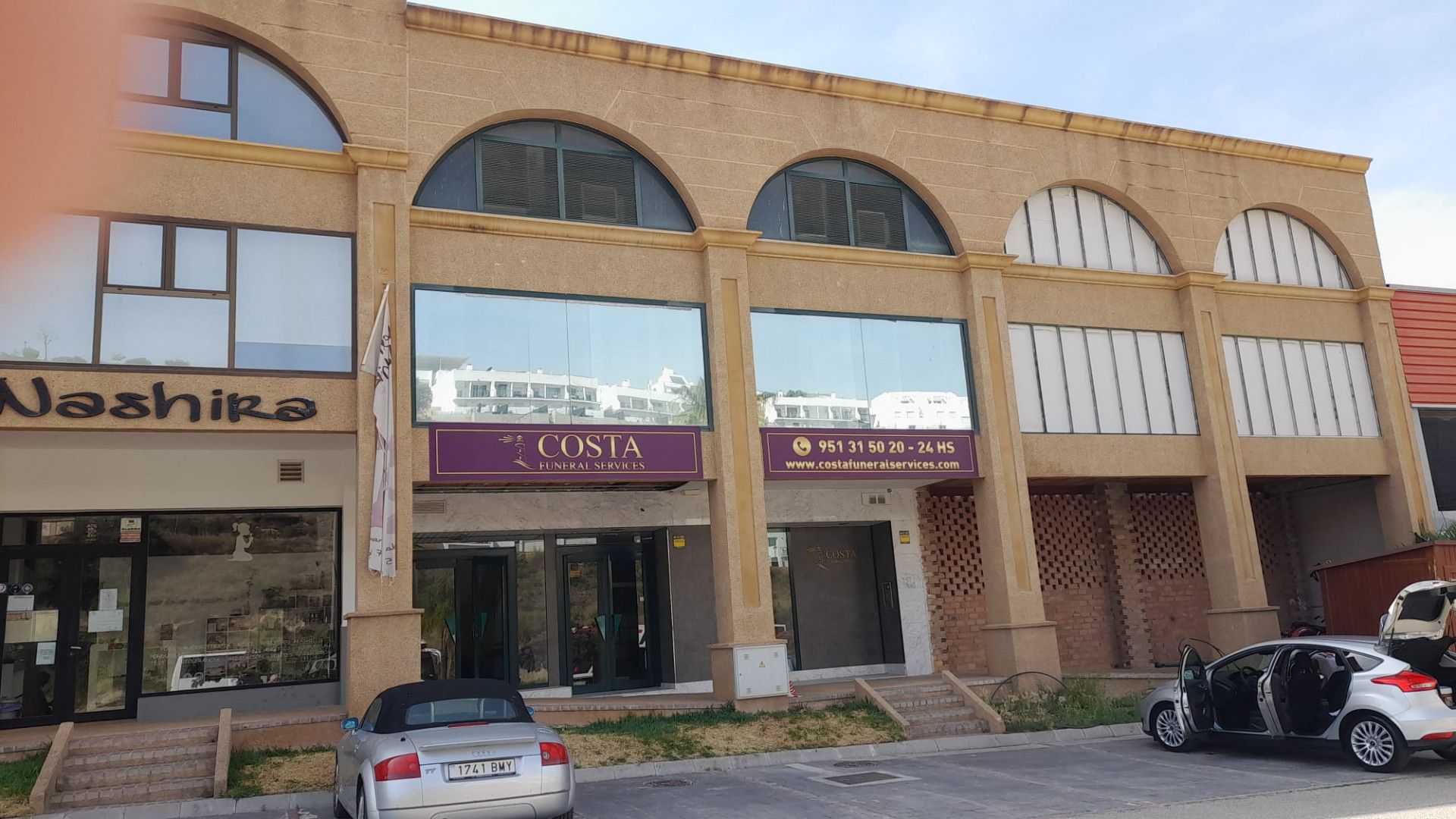 Vista exterior de Oficina en venda en Coín