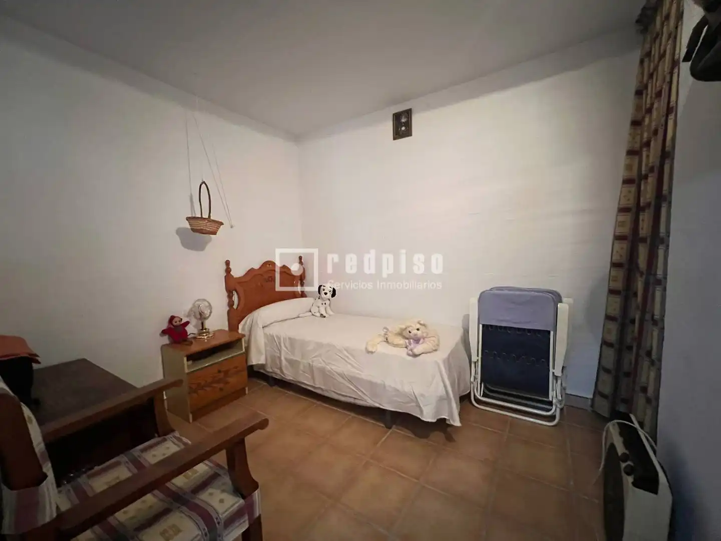 Dormitori de Casa o xalet en venda en Monda amb Calefacció, Jardí privat i Terrassa