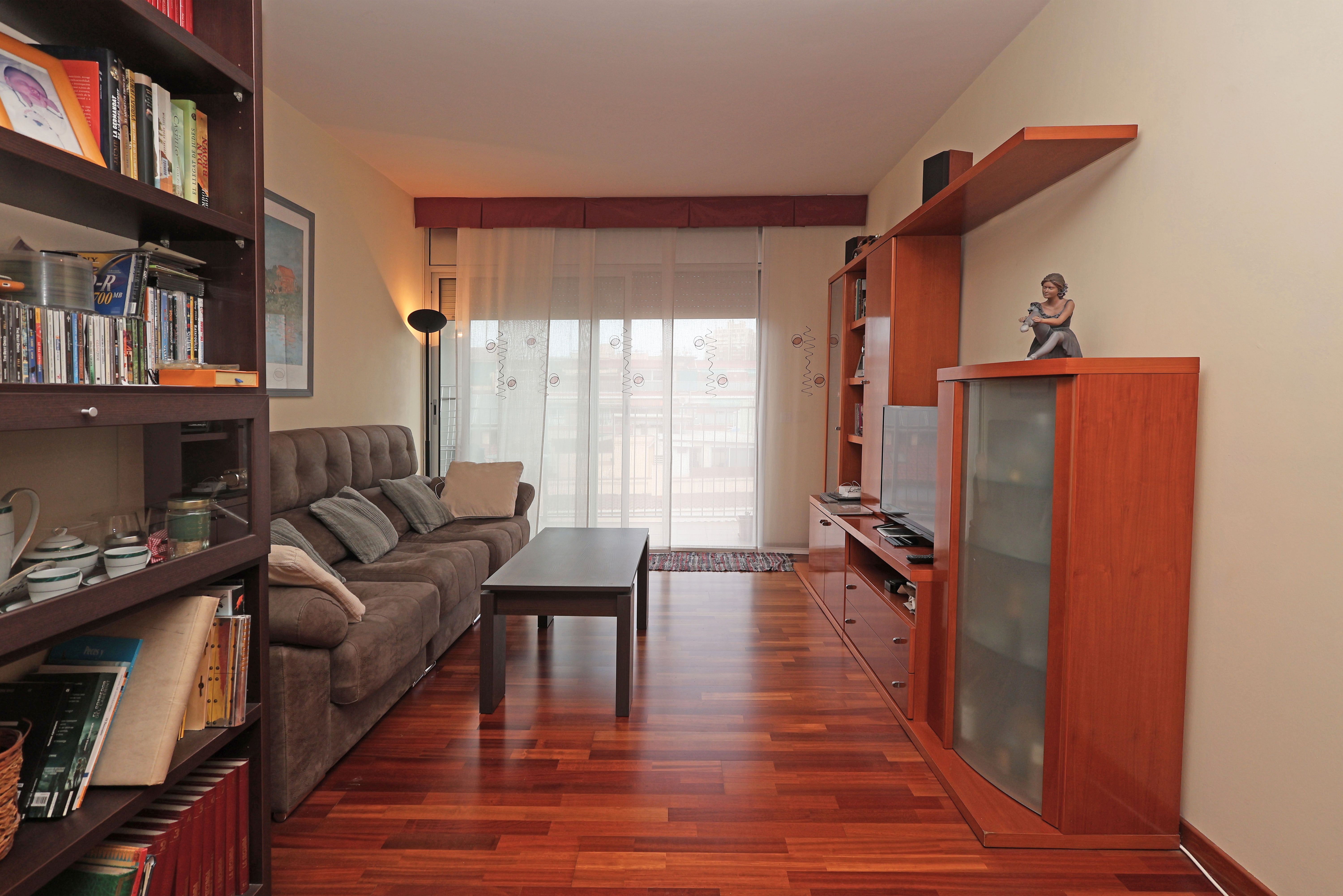 Living room of Flat for sale in Esplugues de Llobregat  with Heating, Storage room and Swimming Pool