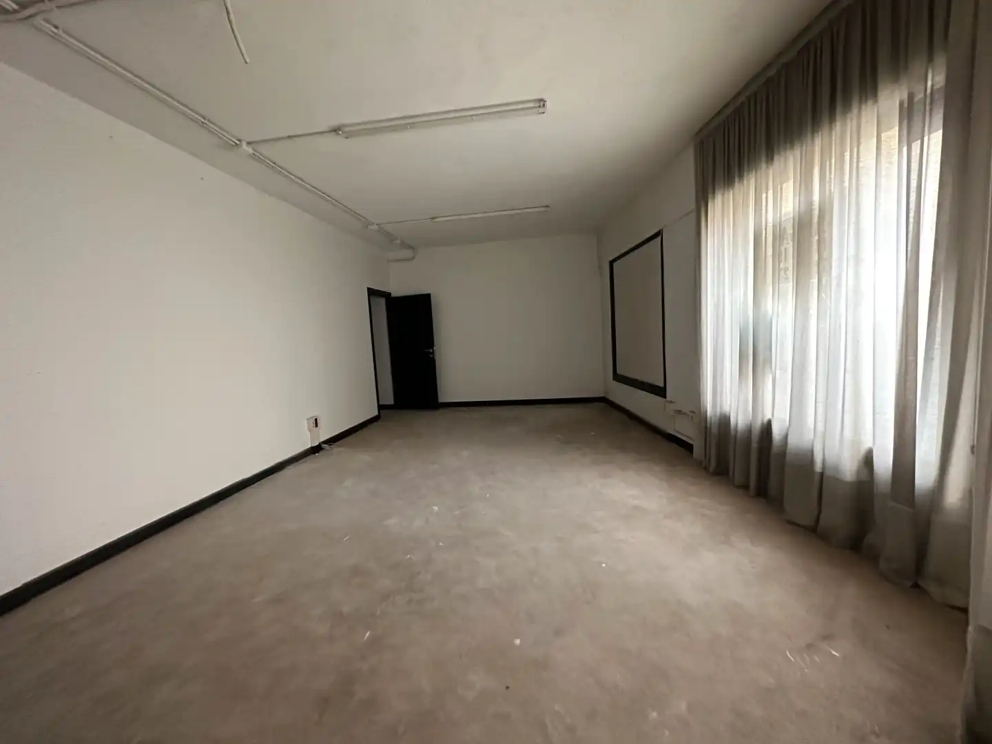 Local comercial en venta en Segura, imagen 4