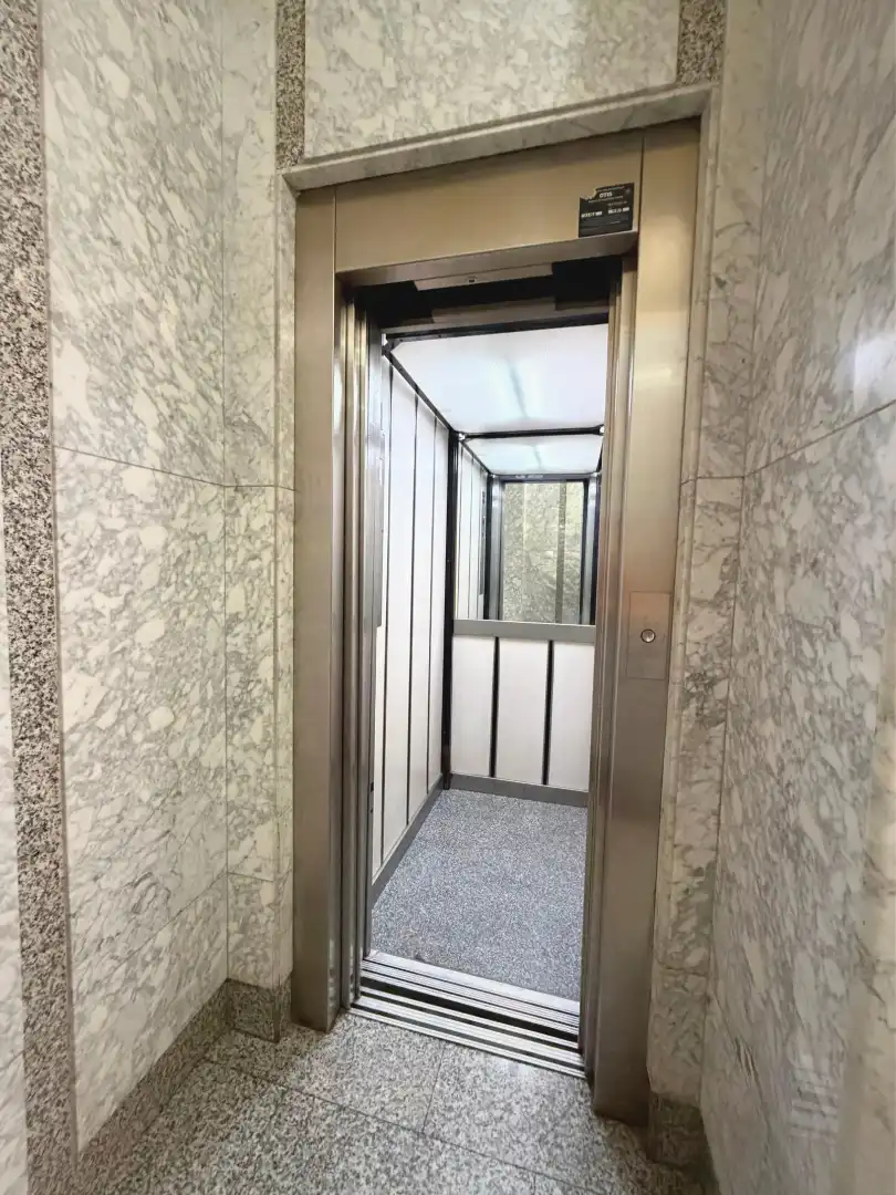 Pis amb ascensor en venda a Carrer Poeta Miguel Hernandez, imagen 9
