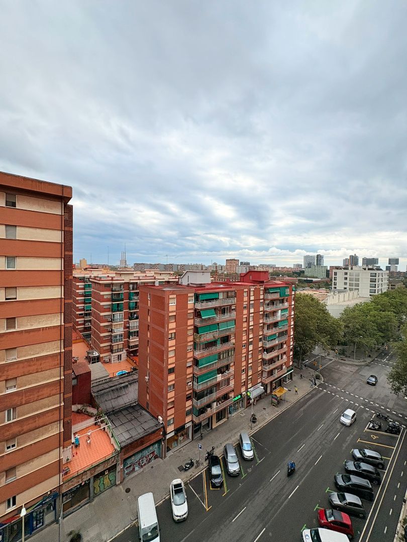 Vista exterior de Piso en venta en  Barcelona Capital con Aire acondicionado y Balcón