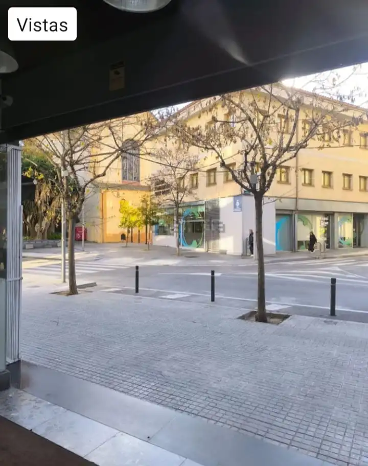 Exterior view of Commercial properties for rent in Cerdanyola del Vallès