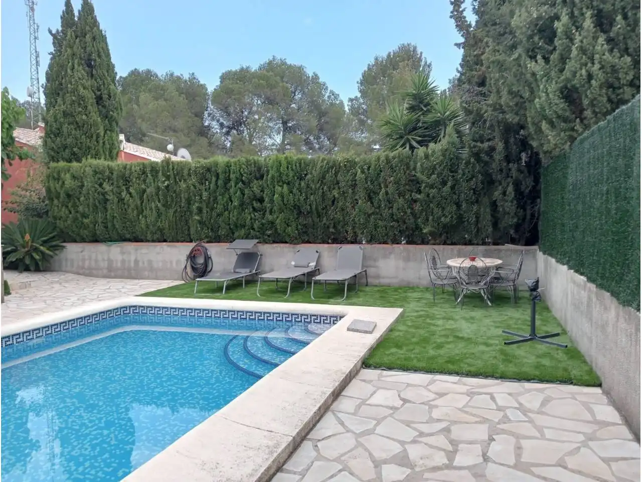 Piscina de Casa o xalet en venda en Ador amb Aire condicionat, Calefacció i Jardí privat