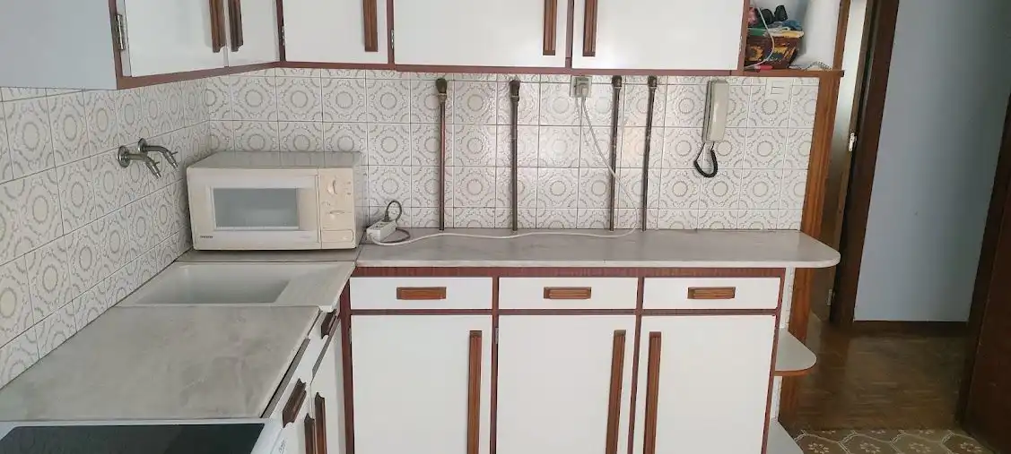 Cuina de Pis en venda en Gijón  amb Parquet