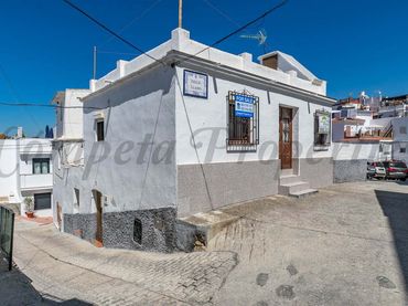 Casa en venda a Cómpeta