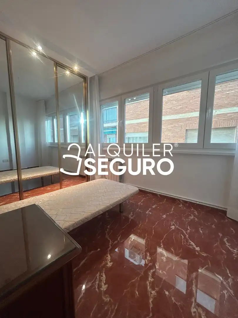 Flat with lift to rent in Arabial, imagen 12