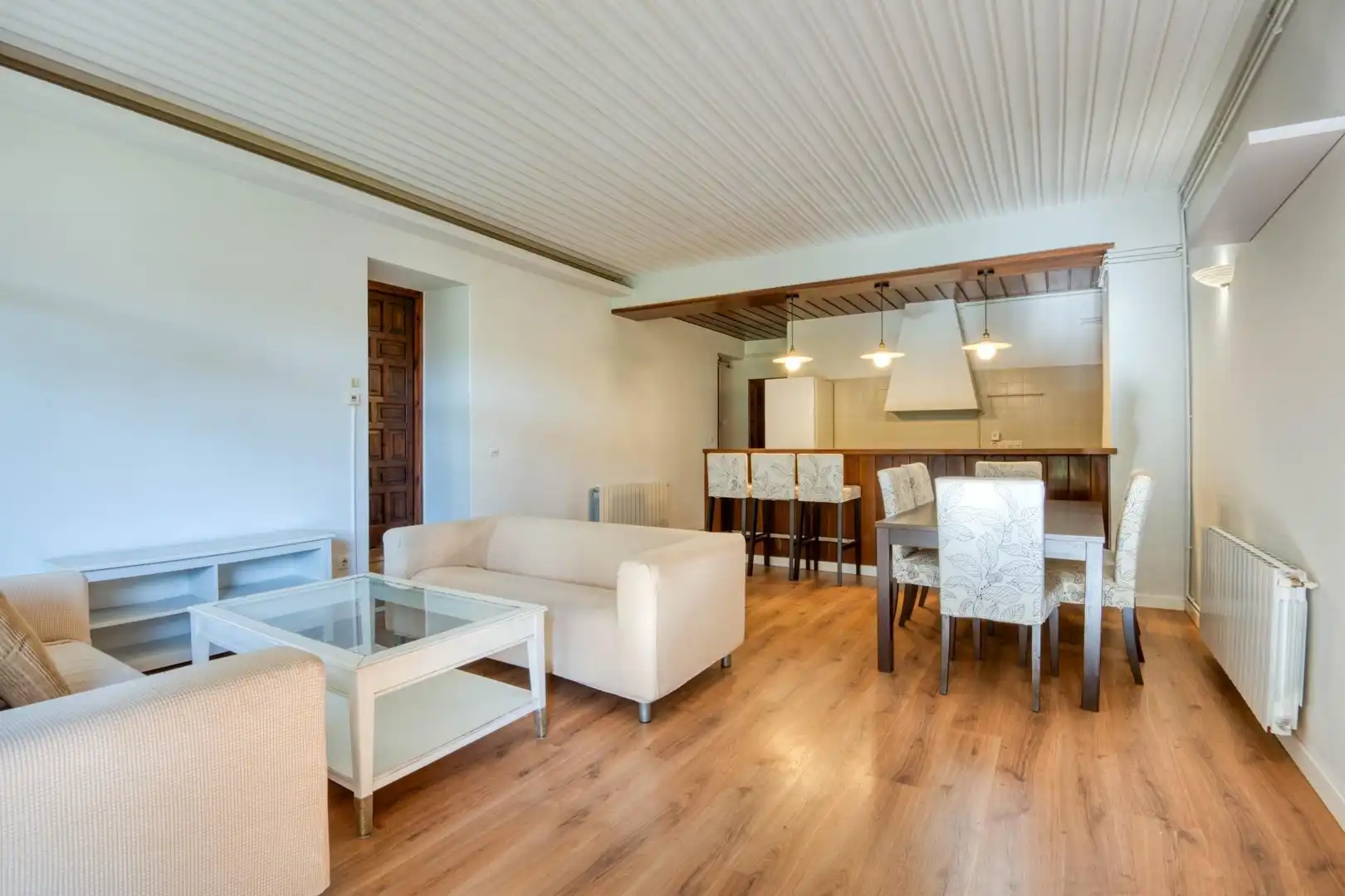 Sala d'estar de Pis en venda en Sant Feliu de Guíxols amb Calefacció, Jardí privat i Terrassa
