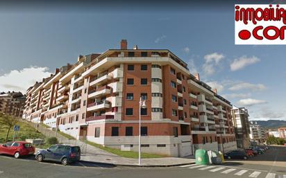 Exterior view of Flat for sale in Castro-Urdiales  with Heating, Private garden and Terrace