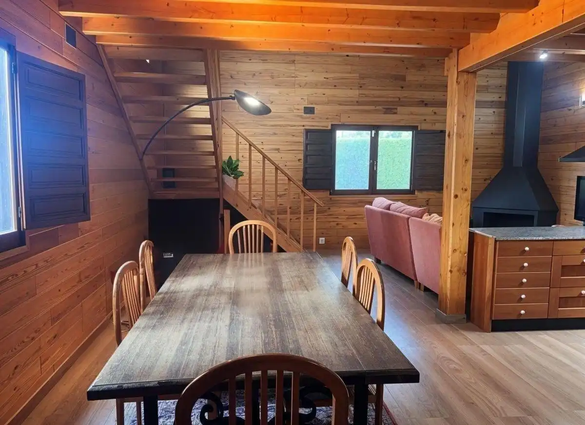 Menjador de Finca rústica en venda en Prades amb Jardí privat, Parquet i Terrassa