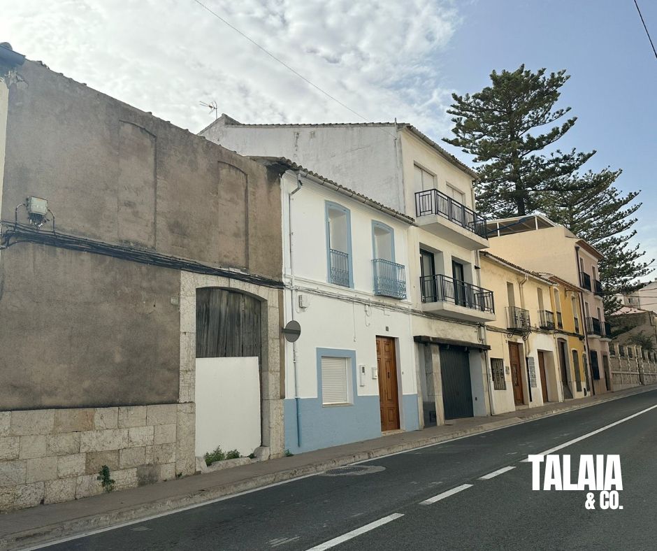 Vista exterior de Casa adosada en venta en Benissa