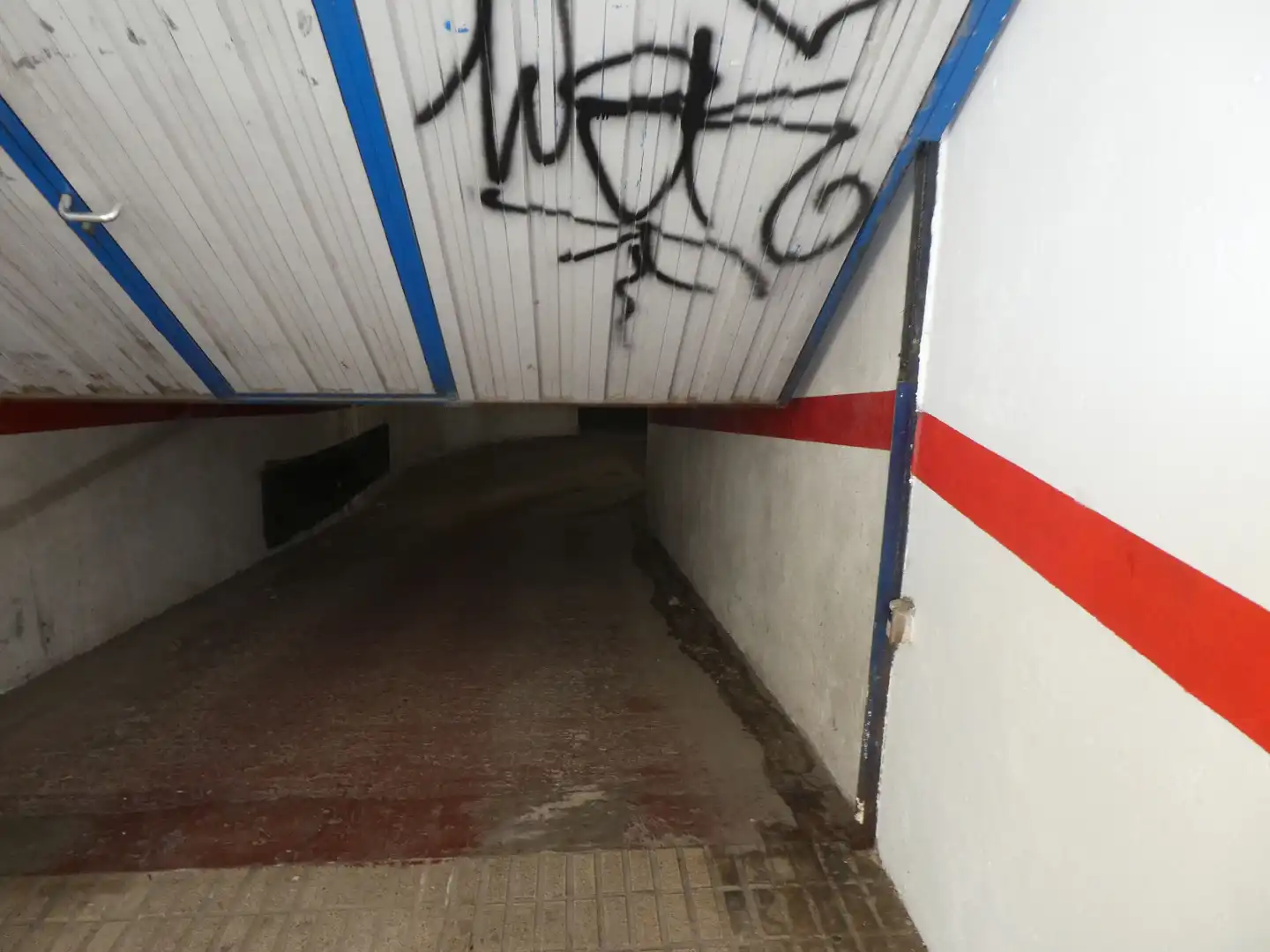 Casa adosada en venda en Burgos amb Terrassa i Traster