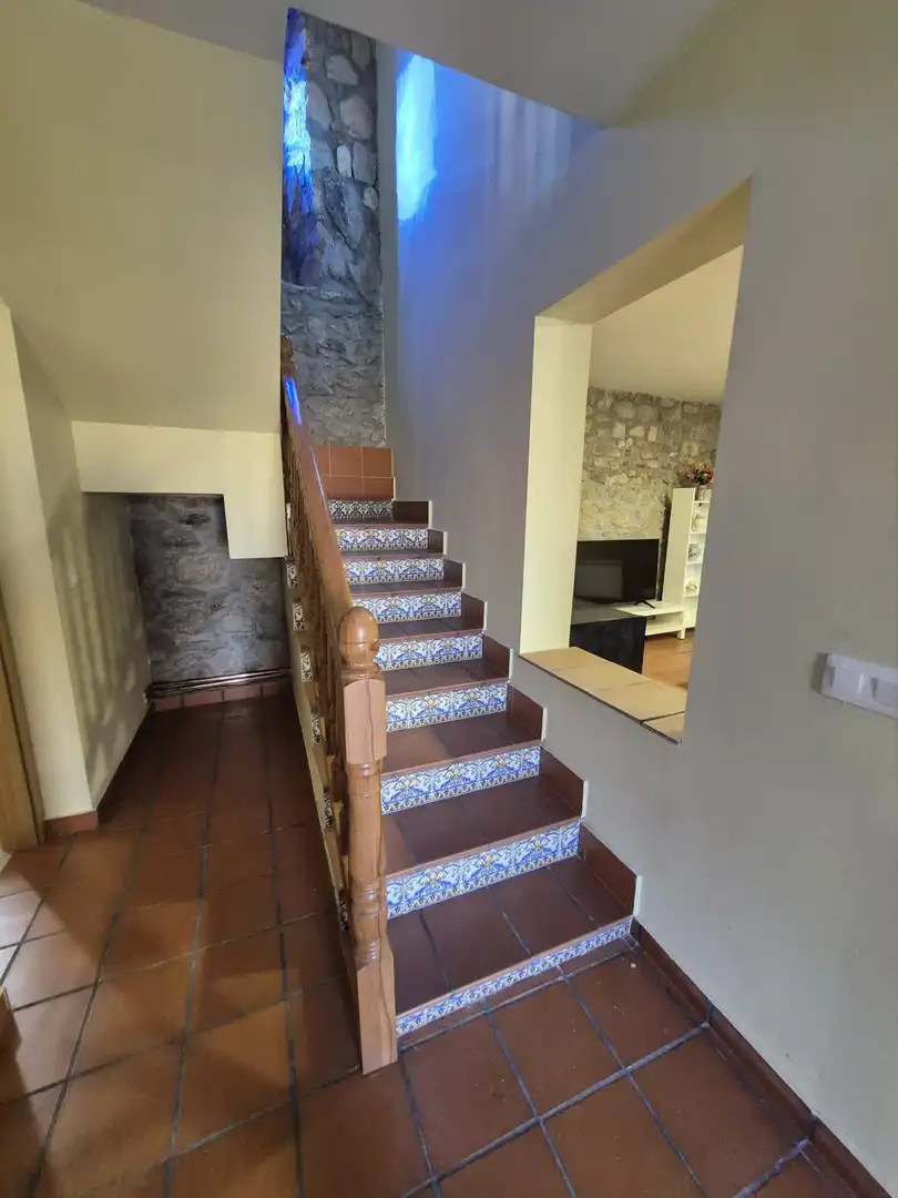Casa o xalet de lloguer en Gemuño amb Calefacció, Jardí privat i Terrassa