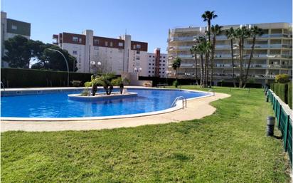 Piscina de Apartament en venda en Mont-roig del Camp amb Aire condicionat, Terrassa i Moblat