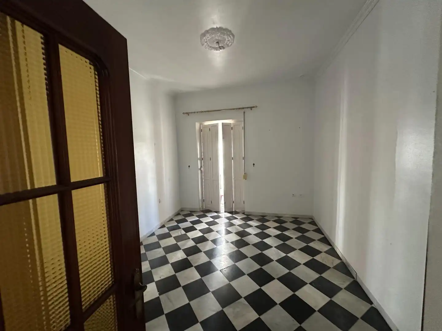 Piso en venta en Cádiz con Balcón