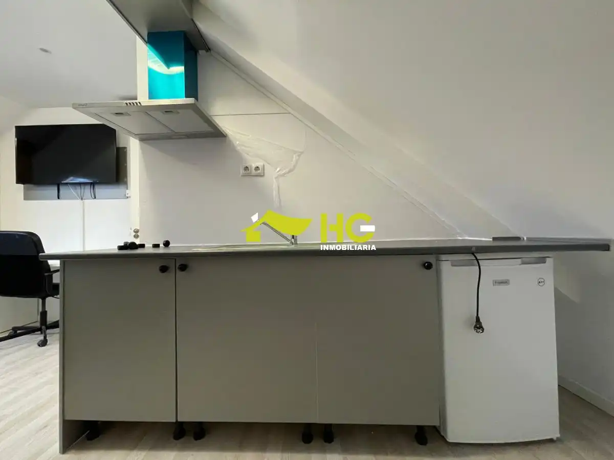 Cuina de Estudi de lloguer en Villaviciosa de Odón amb Aire condicionat, Calefacció i Parquet