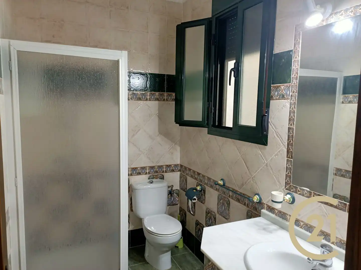 Baño de Casa o chalet en venta en El Gastor con Aire acondicionado, Jardín privado y Terraza