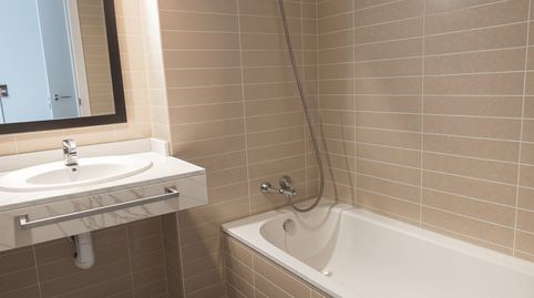 Foto 3 de Piso en venta en Plaça de Celestina Vigneaux I Cibils, Eixample Sud – Migdia, Girona Capital