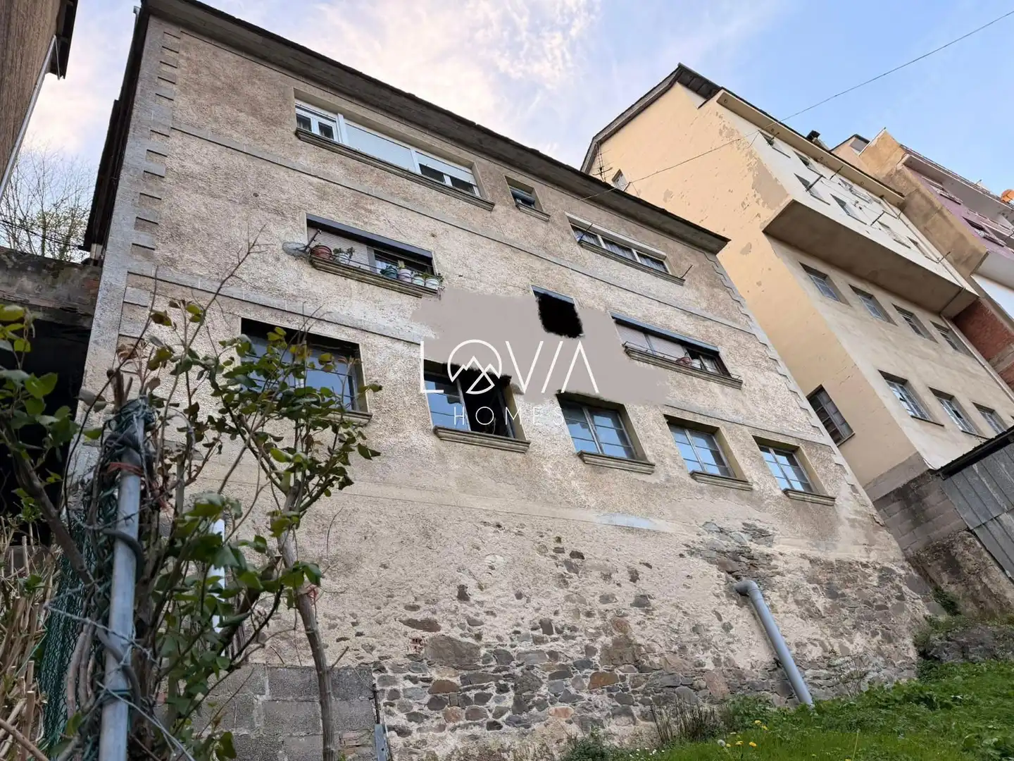 Vista exterior de Piso en venta en Cangas del Narcea con Jardín privado