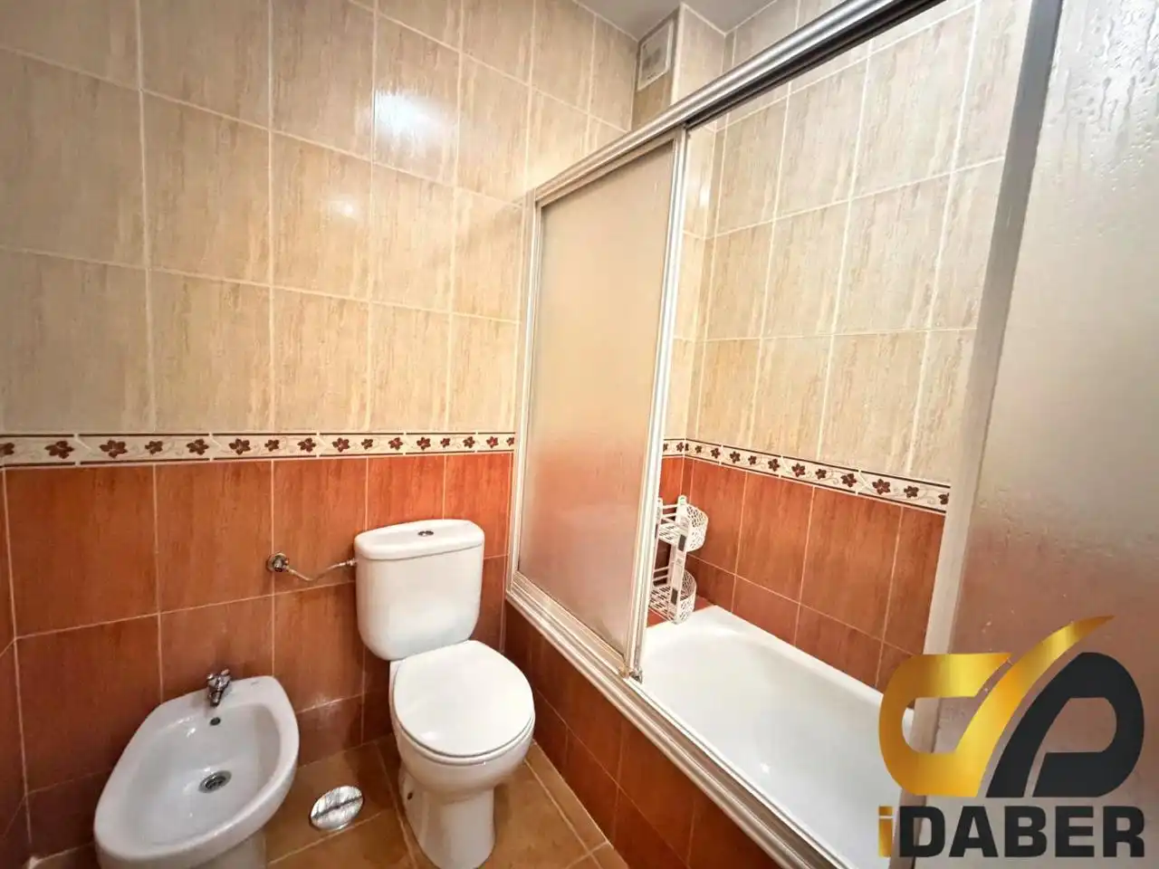 Baño de Casa adosada en venta en Mocejón con Aire acondicionado, Calefacción y Alarma