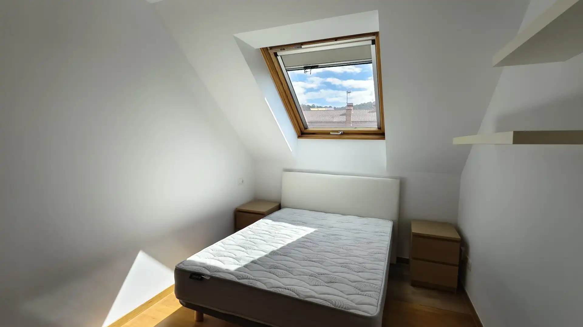 Habitación de Ático en venta en Oseiro