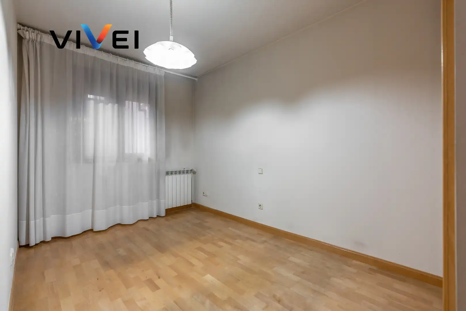 Bedroom of Flat for sale in Madrid  with Heating, Terrace and Storage room