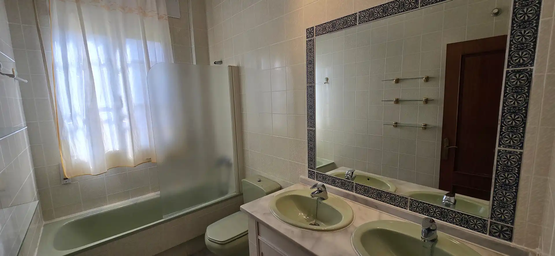 Bathroom of Houses for sale in Jerez de la Frontera  with Air Conditioner, Private garden and Terrace