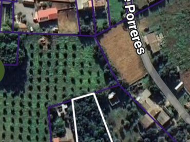 Rustikales Grundstück zum Verkauf in Carrer de Porreres 1